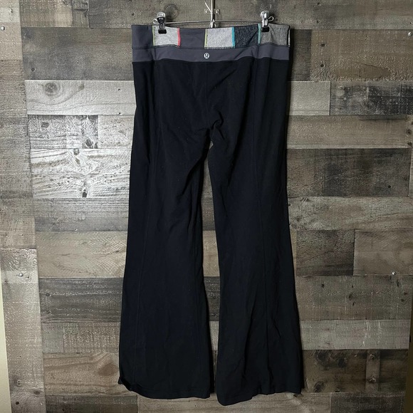 SOLD Lululemon Pants Size 12 - Picture 2 of 2